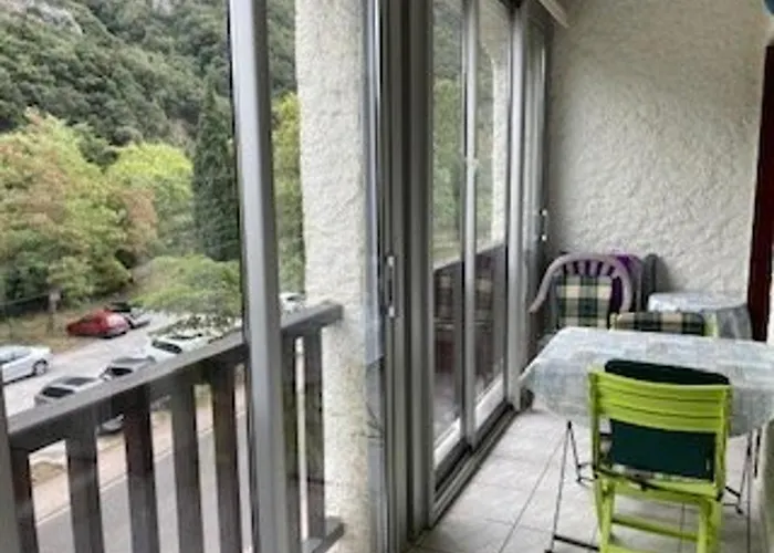 Lejlighed F2 Confortable Avec Parking Et Animaux Admis - Fr-1-703-15 *